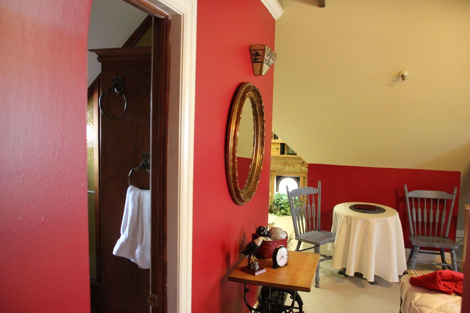 Hines Mansion Bed and Breakfast Provo Buitenkant foto
